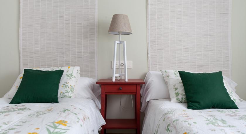 Apartamentos Alberto Lista 9 Севилья Номер фото