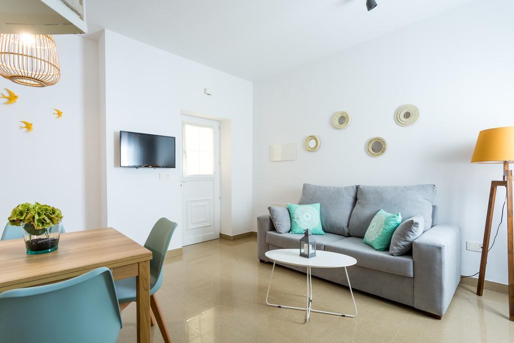 Apartamentos Alberto Lista 9 Севилья Экстерьер фото