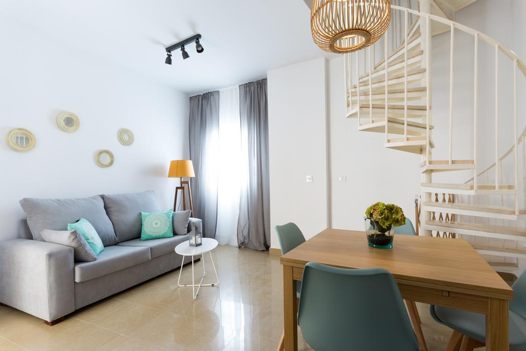 Apartamentos Alberto Lista 9 Севилья Экстерьер фото