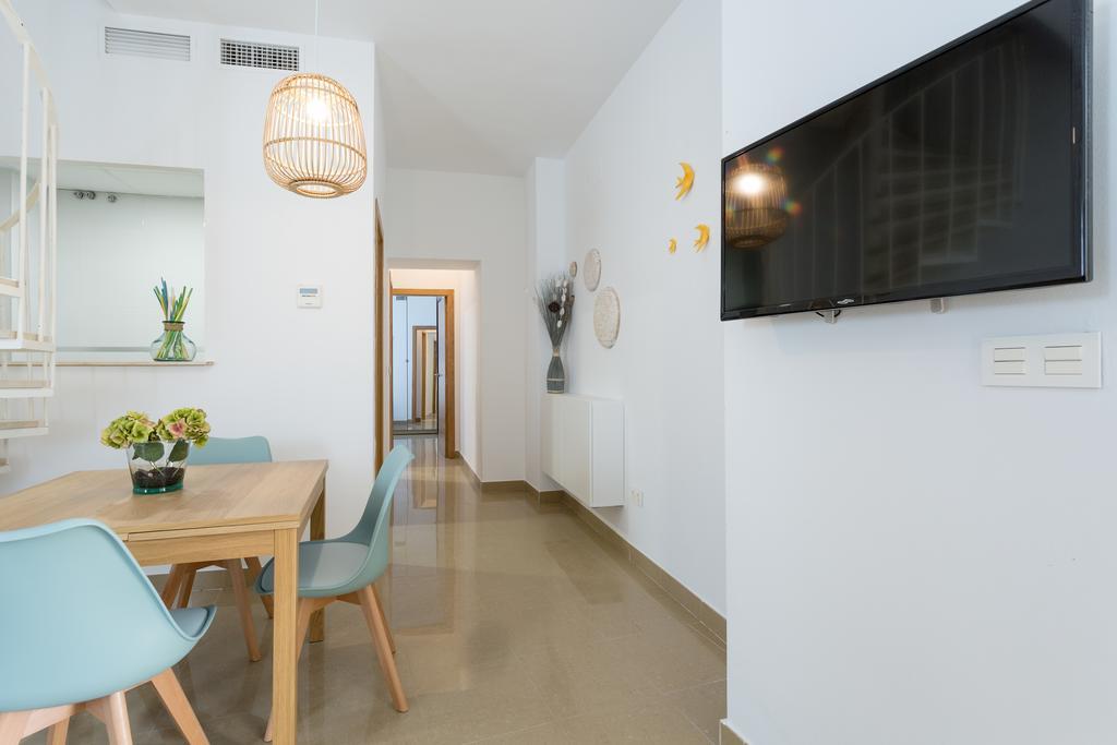 Apartamentos Alberto Lista 9 Севилья Экстерьер фото